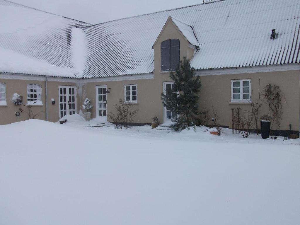 Teglgaarden Bed & Breakfast Vindeby  エクステリア 写真